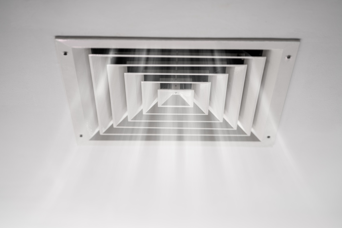 Ventilationsgaller i tak